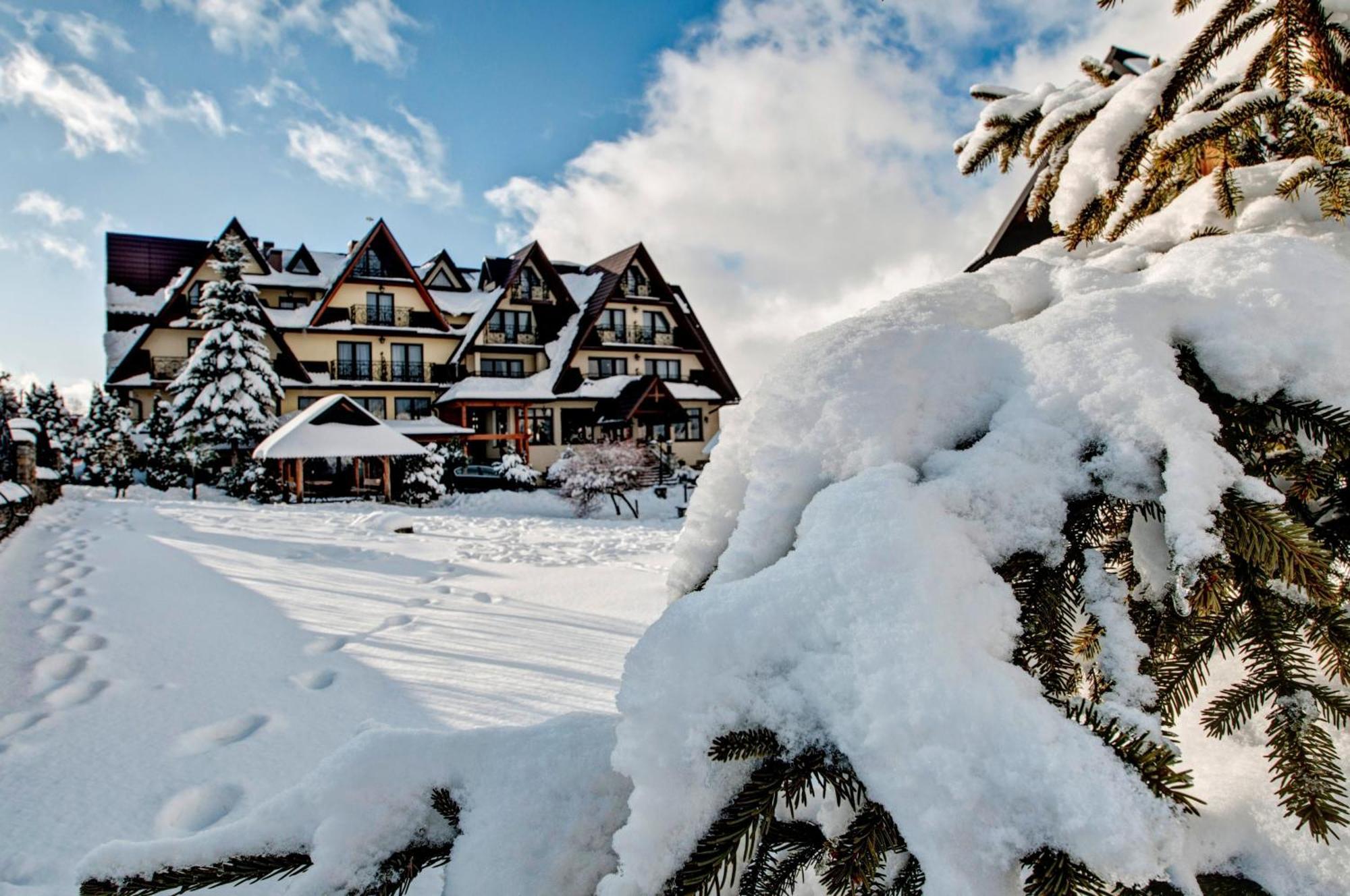 Folk Resort Domki I Apartamenty Мурзасичле Екстериор снимка