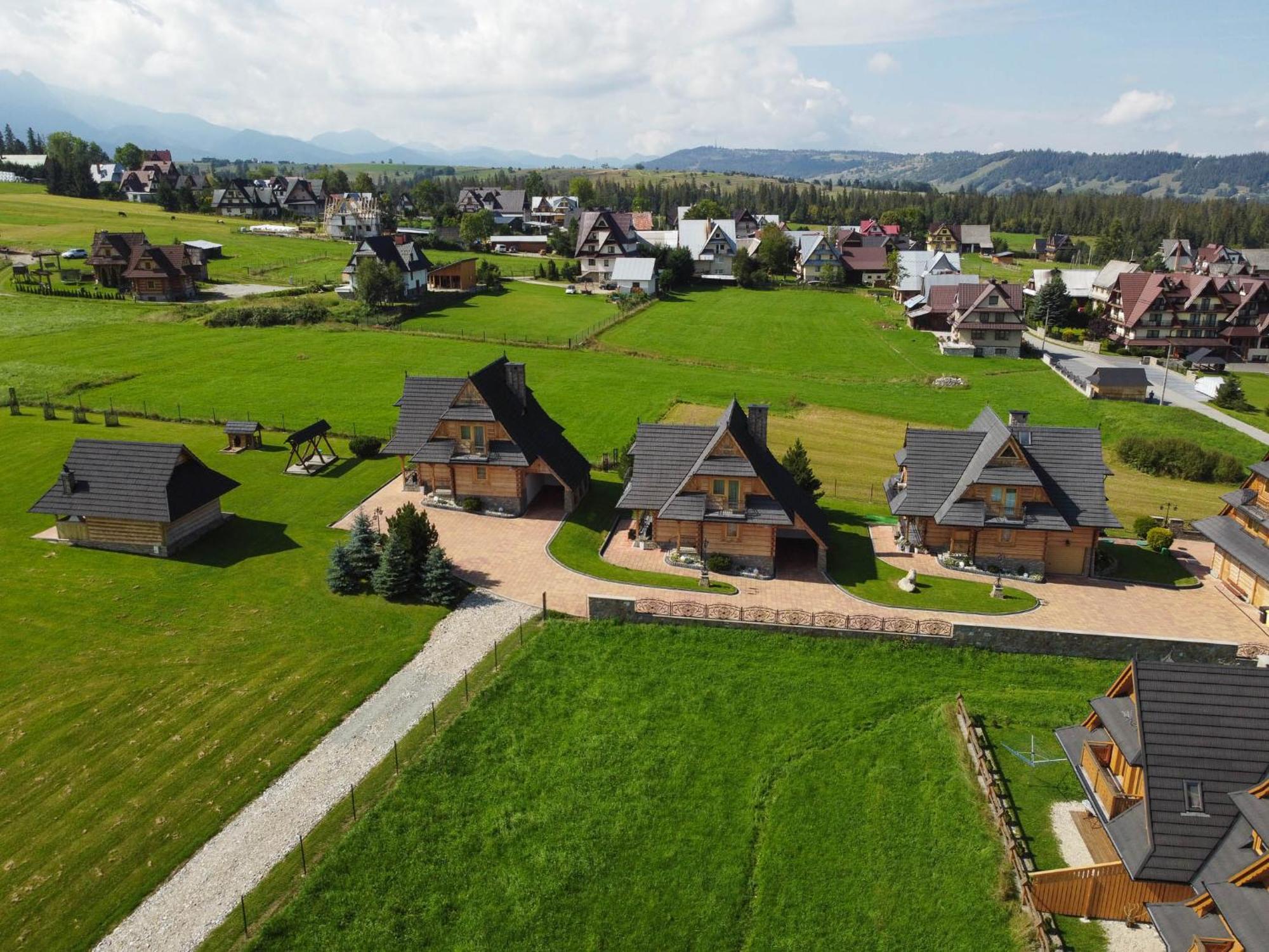 Folk Resort Domki I Apartamenty Мурзасичле Екстериор снимка